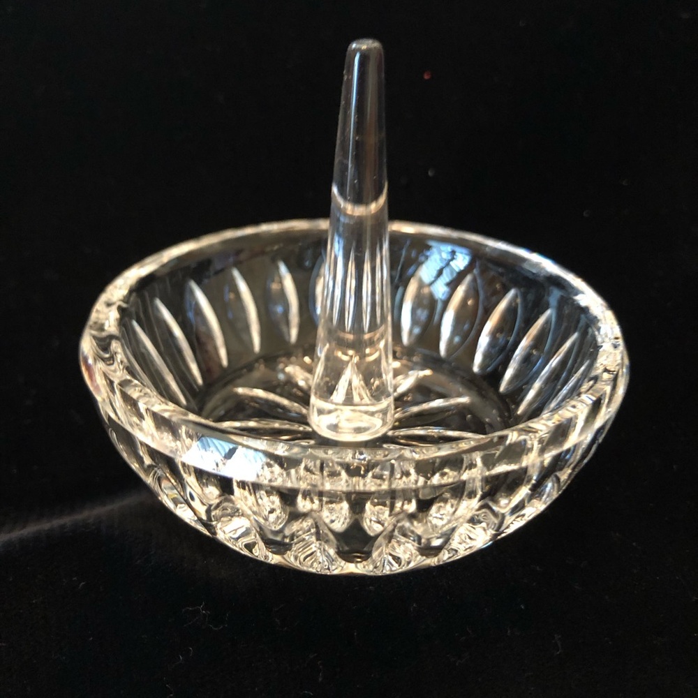 Crystal Ring holder dish Oleg Cassini NEW w/box and instructions, clear, vintage - Picture 2 of 10
